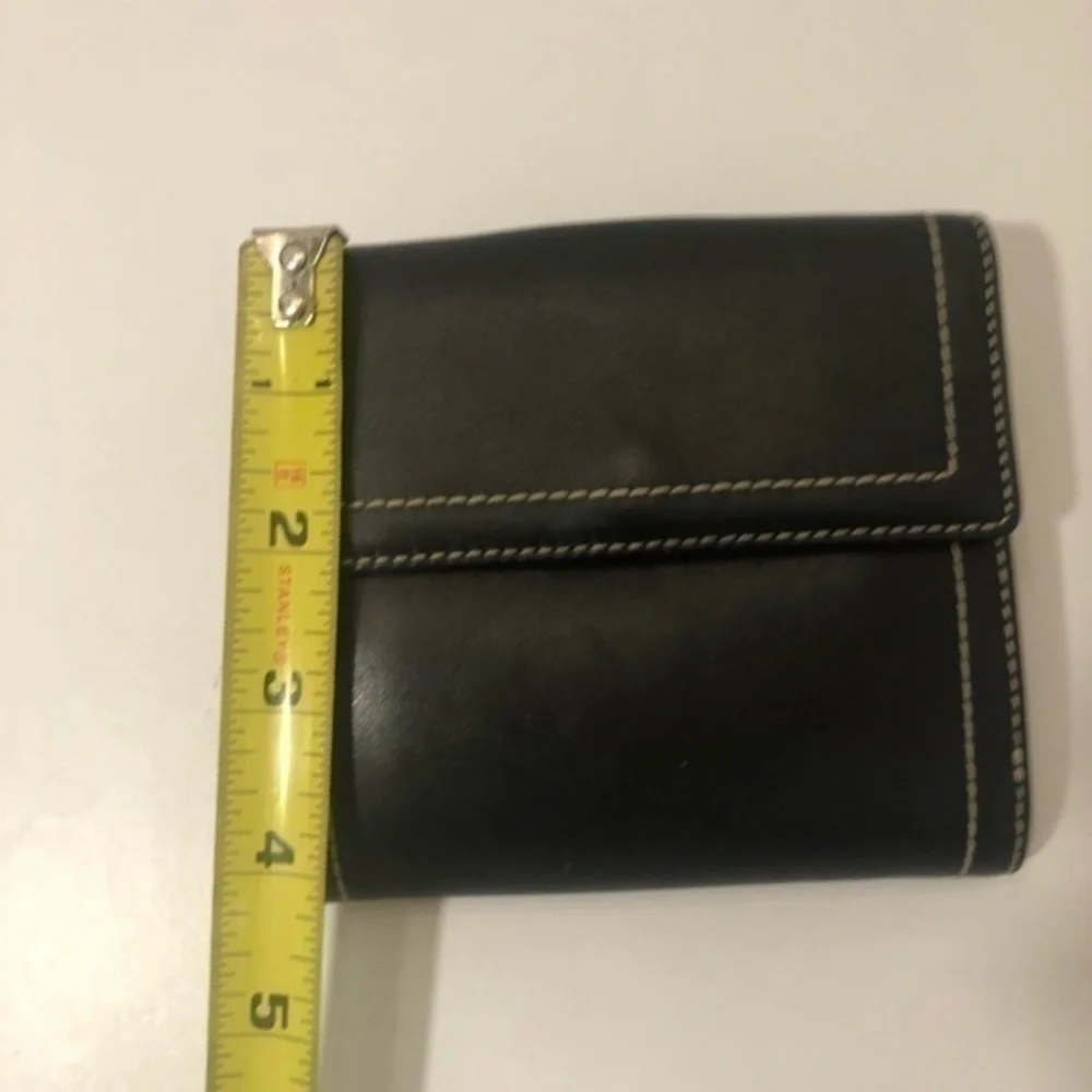 Coach black leather buckle soho wallet - Picture 3 of 8